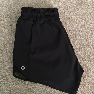 Lululemon Hotty Hot Shorts 4in, Black